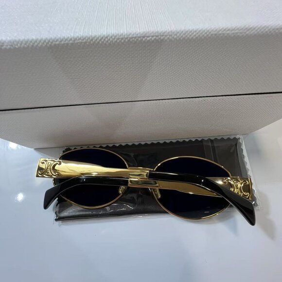 CELINE TRIOMPHE Sunglasses CL40235U 30N Gold Grey - Picture 7 of 8